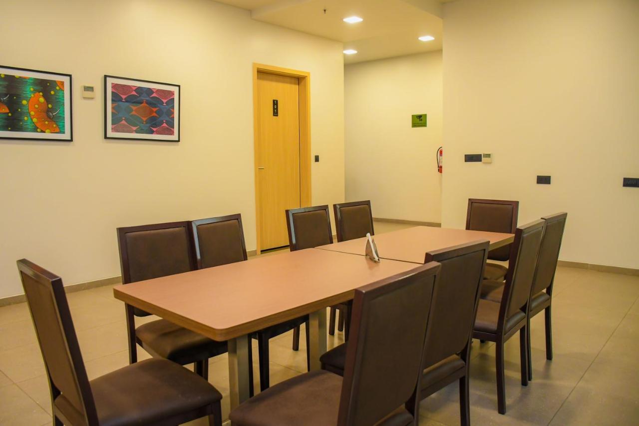 Aqua Inn Hotel كينشاسا المظهر الخارجي الصورة