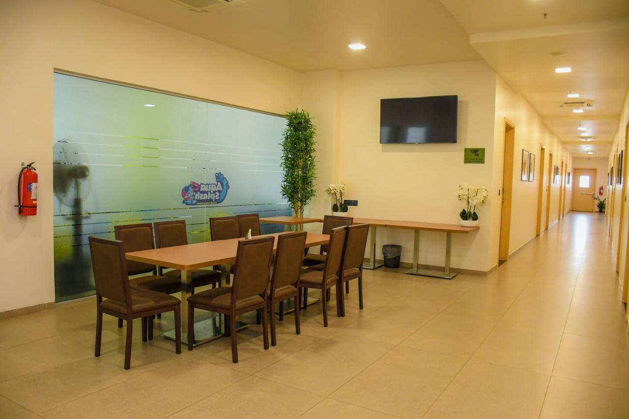 Aqua Inn Hotel كينشاسا المظهر الخارجي الصورة